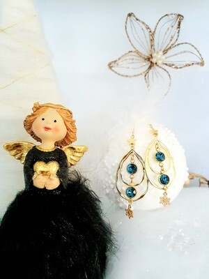 💙 Élégantes et festives 🎄🎉  B.O ovales baroques dorées. Pendentifs en cristal bleu Saphir, sertis. Flocons de neige ❄️☃️